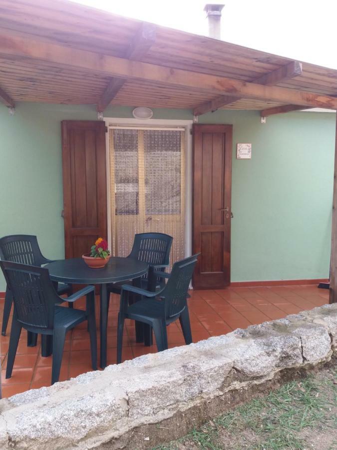 Vila Casa Eleonora Santa Teresa Gallura Exteriér fotografie